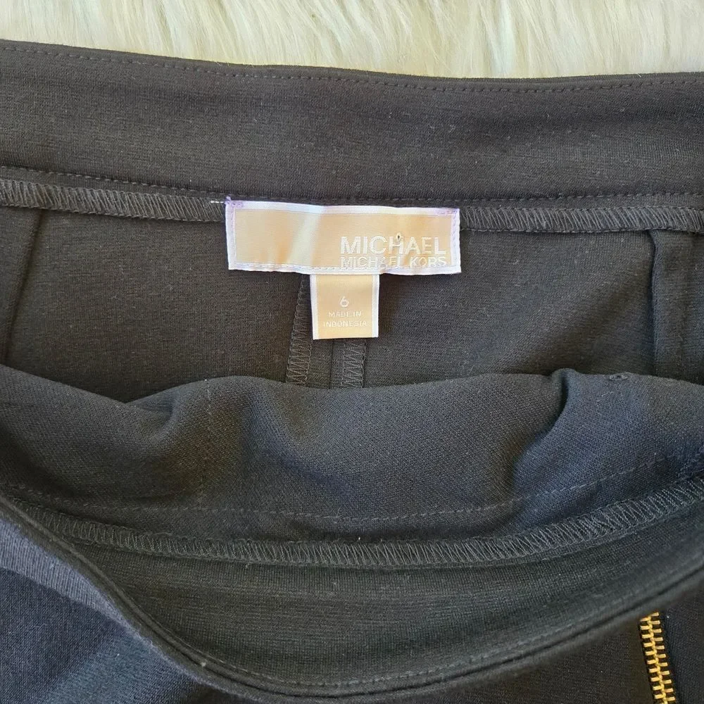 MICHAEL Michael Kors Black Pencil Skirt with Zip Accent Size 6